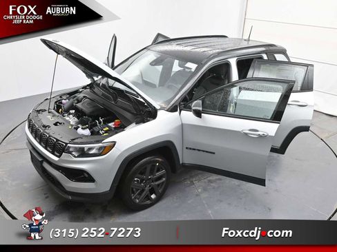 New 2026 Jeep Compass Limited image 34