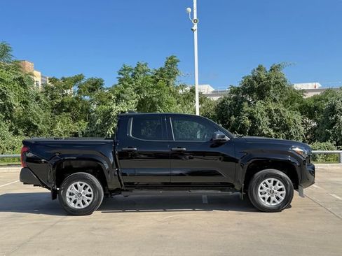 Used 2024 Toyota Tacoma SR RWD image 6