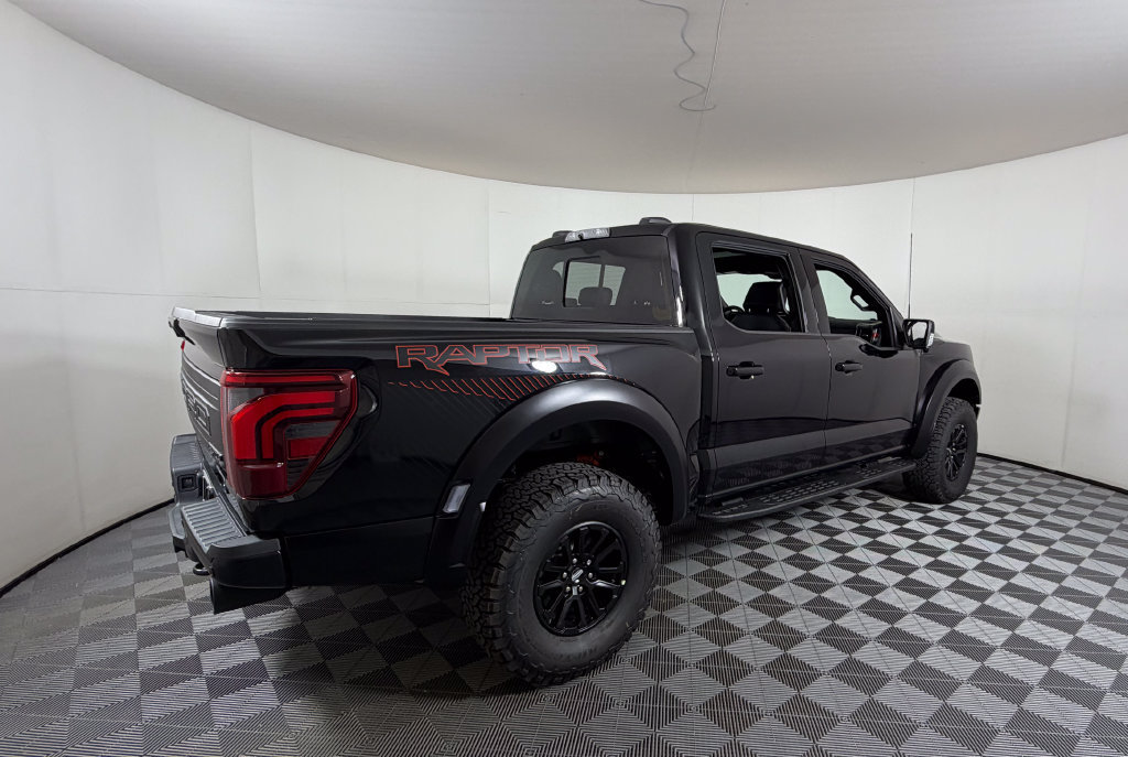 Used 2026 Ford F150 Raptor AWD/4WD image 4