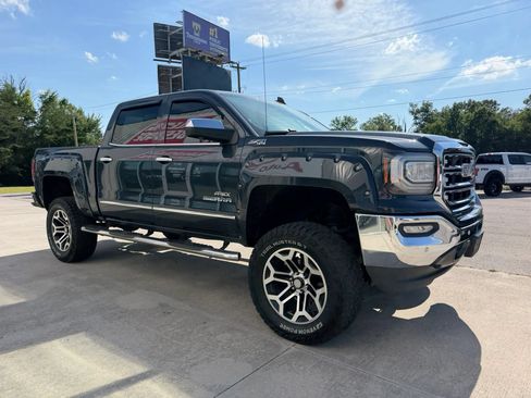 Used 2017 GMC Sierra 1500 SLT w/ SLT Premium Package AWD/4WD image 7