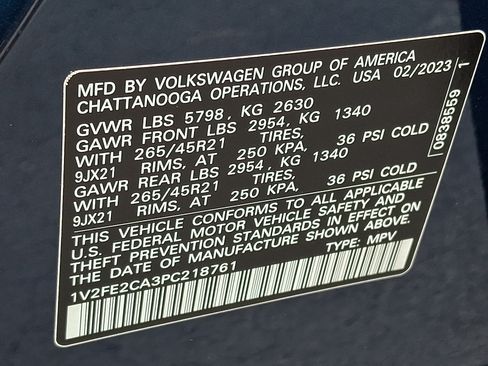 Used 2023 Volkswagen Atlas Cross Sport SEL Premium R-Line AWD/4WD image 32
