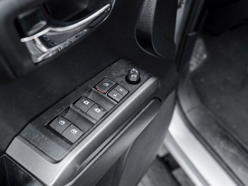 Used 2019 Toyota Tacoma TRD Off-Road image 21