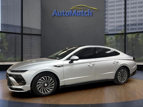 Used 2025 Hyundai Sonata Limited image 6