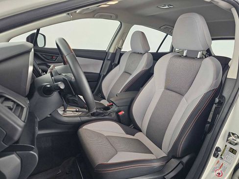 Used 2019 Subaru Crosstrek 2.0i Premium w/ Eyesight System image 21