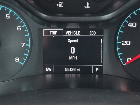Used 2022 Chevrolet Colorado LT w/ LT Convenience Package AWD/4WD image 22