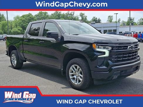 Used 2022 Chevrolet Silverado 1500 RST AWD/4WD image 1
