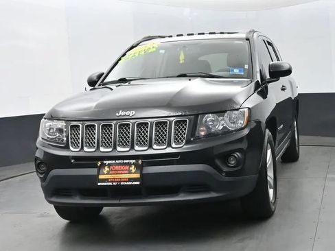 Used 2014 Jeep Compass Latitude w/ Sun/Sound Group AWD/4WD image 1