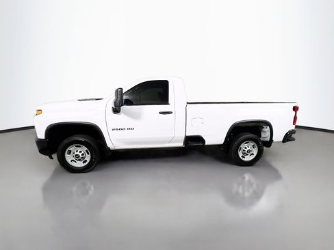 Used 2021 Chevrolet Silverado 2500 W/T RWD image 9