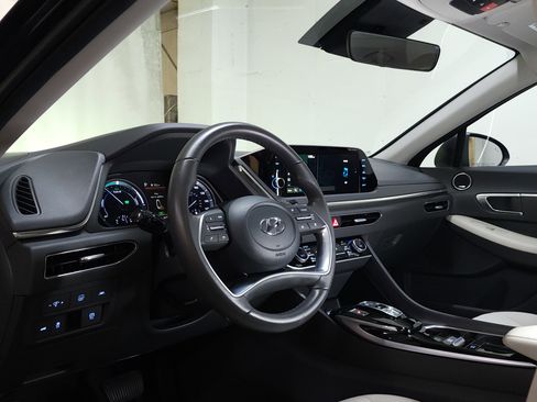 Used 2023 Hyundai Sonata SEL w/ Cargo Package FWD image 13