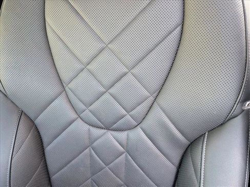Used 2023 BMW X5 sDrive40i w/ M Sport Package RWD image 14