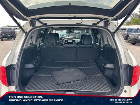 Used 2017 Honda Pilot Touring image 28