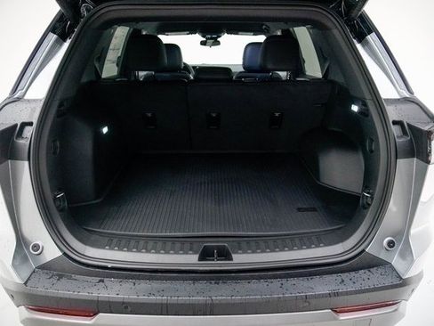 New 2026 Chevrolet Equinox LT w/ Convenience Package II image 10