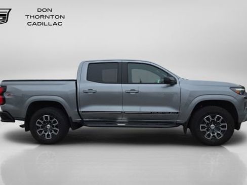 Used 2024 Chevrolet Colorado Z71 w/ Z71 Convenience Package 2 AWD/4WD image 6