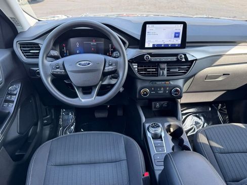 Used 2024 Ford Escape FWD image 4