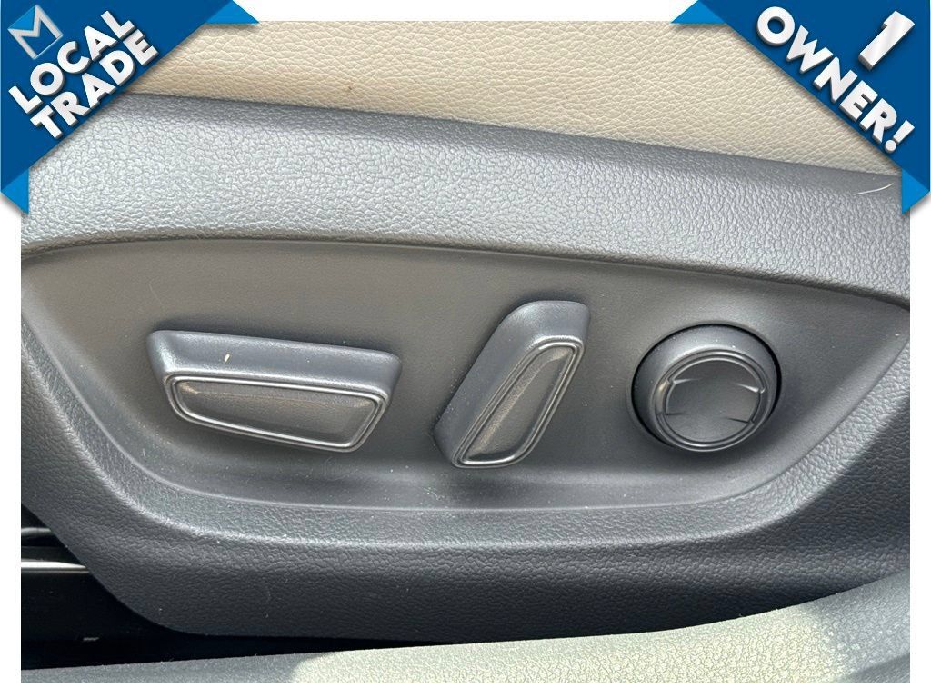 Used 2021 Toyota Camry XLE FWD image 28