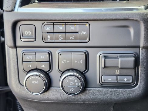 New 2026 Chevrolet Tahoe Premier image 26