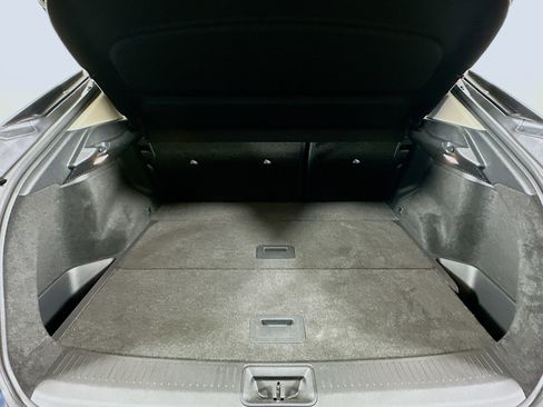 Used 2023 Nissan Ariya FWD image 29