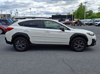 Used 2021 Subaru Crosstrek 2.5i Sport w/ Moonroof Package AWD/4WD video 4