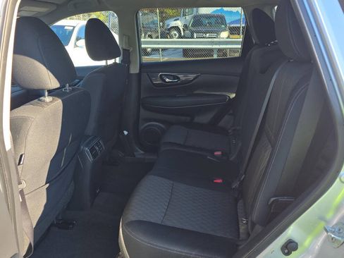 Used 2020 Nissan Rogue S w/ Special Edition Package AWD/4WD image 9