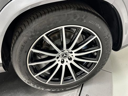 Certified 2024 Mercedes-Benz GLS 450 4MATIC image 22