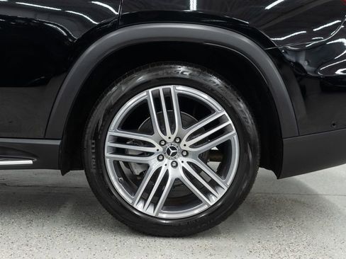 Used 2022 Mercedes-Benz GLS 450 4MATIC image 39