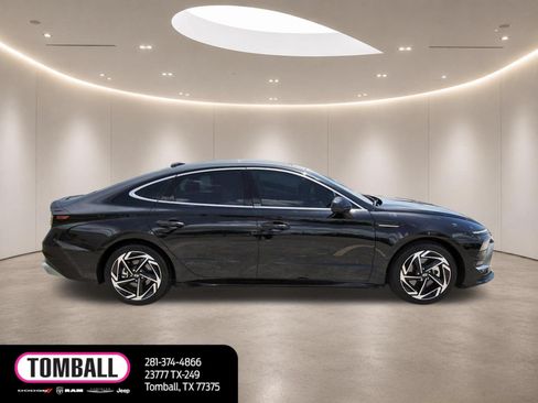 Used 2025 Hyundai Sonata SEL FWD image 8