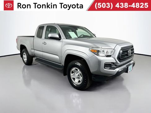 Certified 2020 Toyota Tacoma SR w/ SR Convenience Package AWD/4WD image 1