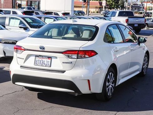 Used 2021 Toyota Corolla LE FWD image 11
