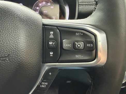 Used 2025 RAM 1500 Laramie w/ Night Edition image 15