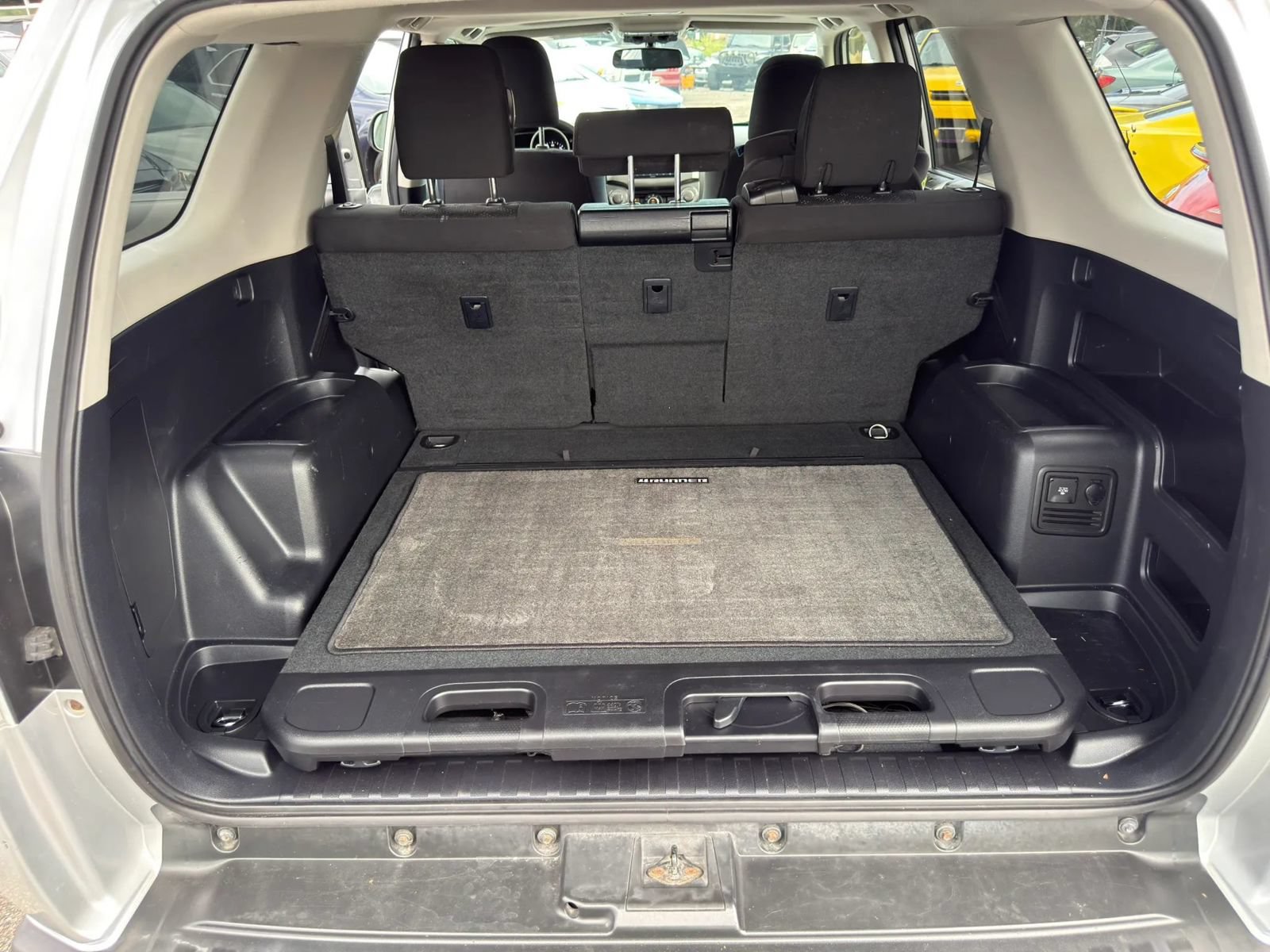 Used 2011 Toyota 4Runner Trail AWD/4WD image 12