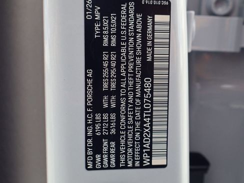 New 2026 Porsche Macan Electric image 28