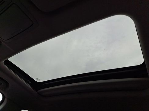 Used 2022 Honda CR-V EX-L image 18