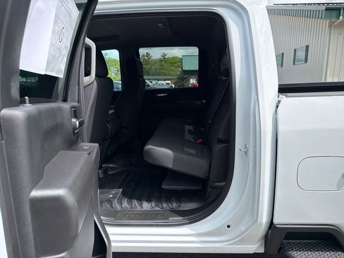 New 2026 GMC Sierra 3500 Pro AWD/4WD image 18