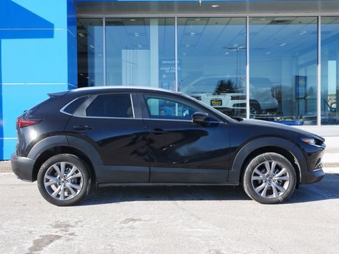 Used 2025 MAZDA CX-30 AWD 2.5 S w/ Preferred Package image 2