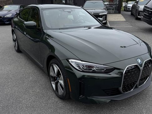 Used 2023 BMW i4 eDrive35 RWD image 18