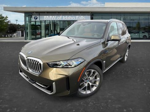 New 2026 BMW X5 xDrive50e AWD/4WD image 3
