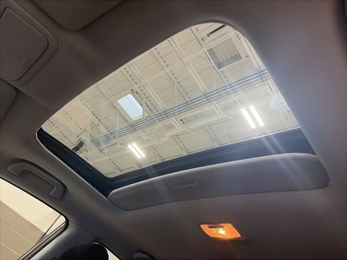 Used 2011 Honda CR-V EX image 9