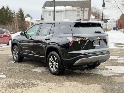 Used 2025 Chevrolet Equinox LT w/ Safety and Technology Package image 4