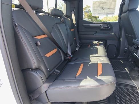 New 2026 GMC Sierra 1500 AT4 w/ AT4 Premium Package AWD/4WD image 25
