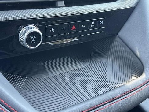 New 2025 Ford Explorer ST-Line image 31