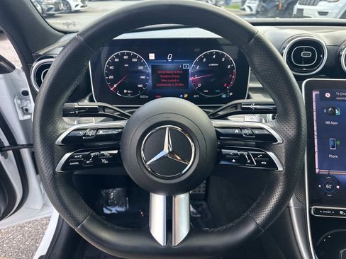 Used 2024 Mercedes-Benz C 300 4MATIC Sedan image 17
