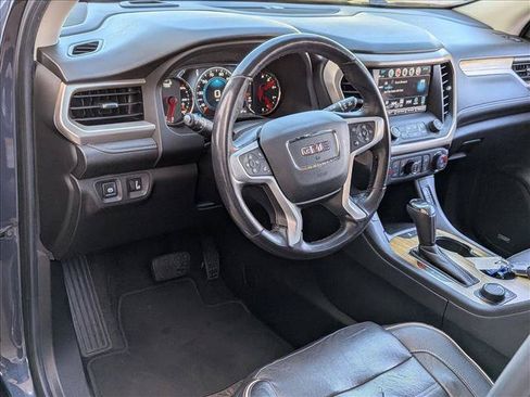 Used 2018 GMC Acadia Denali AWD/4WD image 9