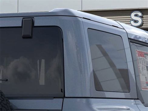 New 2025 Ford Bronco Raptor image 25