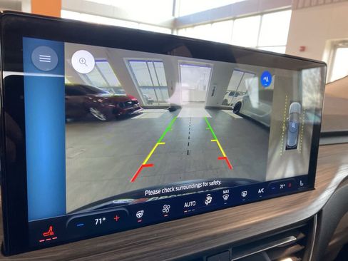 Used 2023 Ford Escape Platinum w/ Premium Technology Package image 22