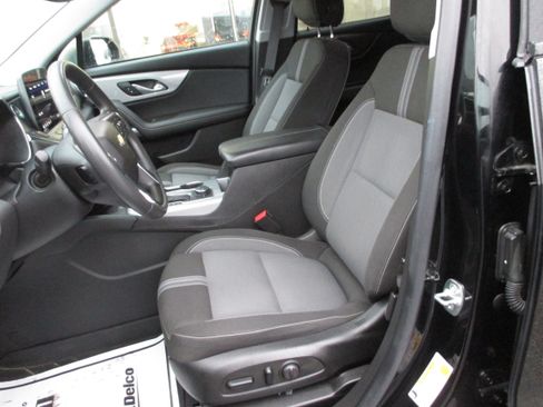 Used 2023 Chevrolet Blazer LT w/ Convenience Package image 15