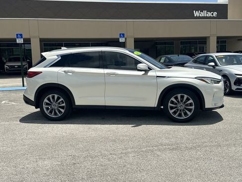 Used 2021 INFINITI QX50 Essential w/ Convenience Package FWD image 5