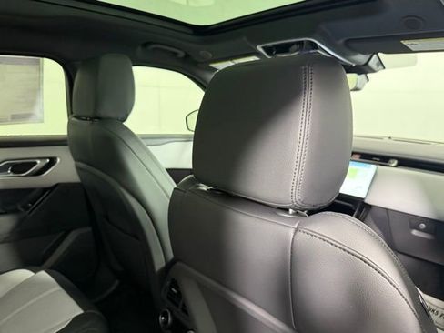 New 2026 Land Rover Range Rover Velar Dynamic SE image 26