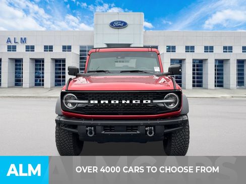 Used 2022 Ford Bronco Wildtrak image 3