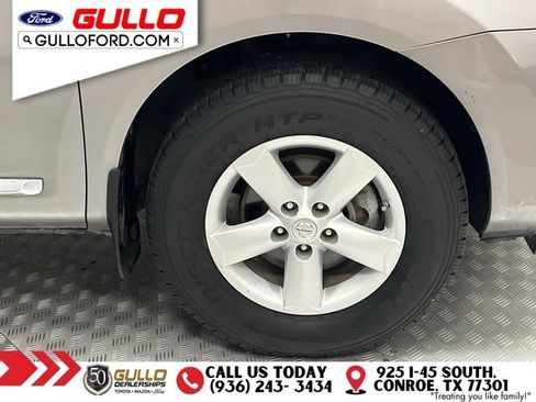Used 2013 Nissan Rogue S w/ Special Edition Pkg FWD image 30