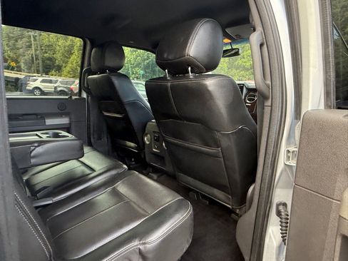 Used 2014 Ford F250 Lariat w/ Lariat Interior Package image 74